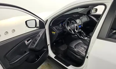 Hyundai Tucson 2015, 129432 км, за 5185.77 USD - фото 10