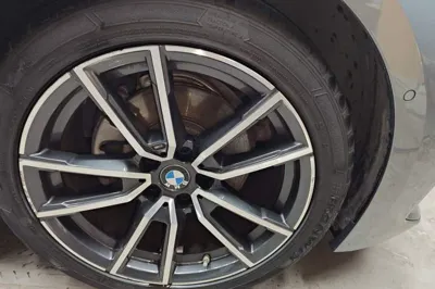 BMW 3 Series 2024, 14800 км, за 28450 USD - фото 8