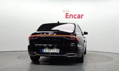 Hyundai Grandeur 2021, 110481 км, за 13484.94 USD