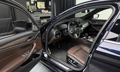 BMW 5-Series 2020, 45279 км, за 29838.12 USD - фото 10