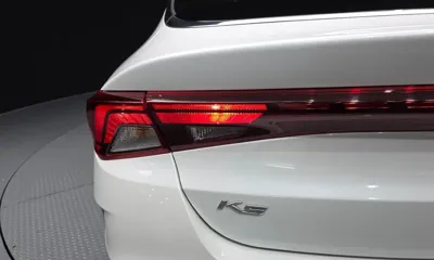 Kia K5 2022, 114647 км, за 15419.46 USD - фото 23