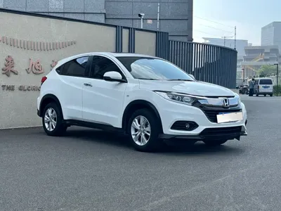 Honda Vezel 2020, 90000 км, за 7629.78 USD