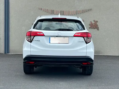 Honda Vezel 2020, 90000 км, за 7629.78 USD