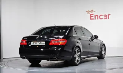 Mercedes-Benz E-Class 2010, 193087 км, за 10749.19 USD
