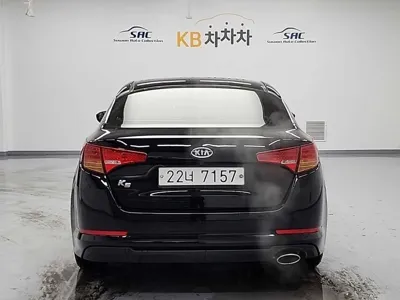 Kia K5 2011, 63024 км, за 2862.35 USD