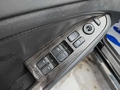 Kia K5 2011, 63024 км, за 2860.3 USD - фото 17