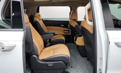 Kia Canival 2023, 83651 км, за 19827.07 USD - фото 12
