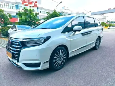 Honda Elysion · 2023 год