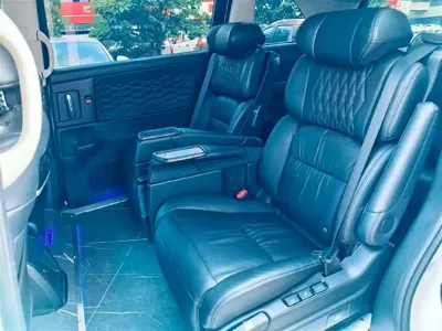 Honda Elysion 2023, 36000 км, за 26750.51 USD