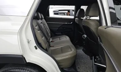 KG_Mobility_Ssangyong Torres 2024, 66897 км, за 13148.33 USD - фото 12