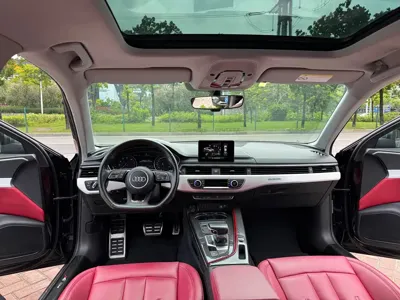 Audi A4L 2019, 89000 км, за 14239.55 USD