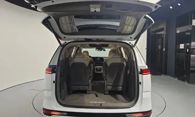 Kia Canival 2022, 104374 км, за 21523.16 USD - фото 20