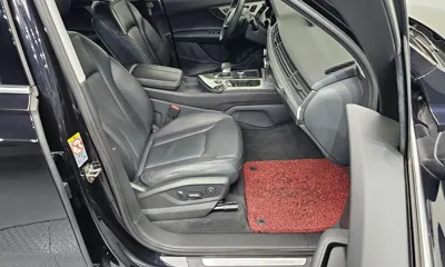 Audi Q7 2019, 46310 км, за 18560.27 USD - фото 26