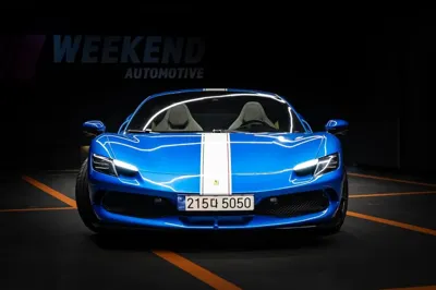 Ferrari 296 2023, 7400 км, за 287546.47 USD