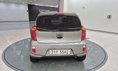 Kia Morning 2012, 170385 км, за 1881.88 USD