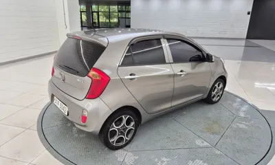 Kia Morning 2012, 170385 км, за 1881.88 USD