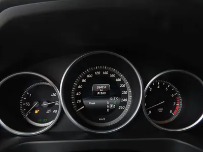 Mercedes-Benz E-Class 2016, 91362 км, за 7932.32 USD - фото 9