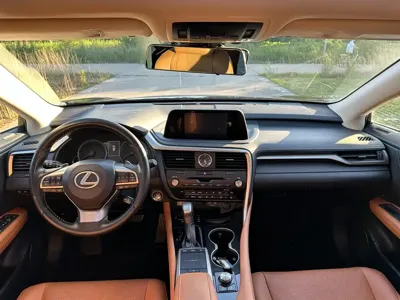 Lexus RX 2020, 104000 км, за 26268.43 USD - фото 11