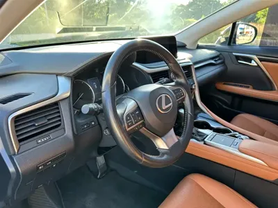 Lexus RX 2020, 104000 км, за 26268.43 USD - фото 14