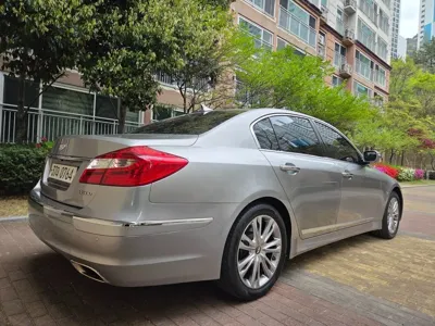 Hyundai Genesis 2012, 163040 км, за 3078.64 USD - фото 6