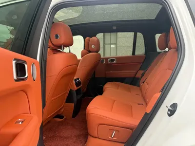 Li Auto Li L6 2026, 3000 км, за 29840.5 USD