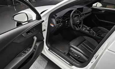 Audi A4 2019, 69433 км, за 12223.32 USD - фото 11