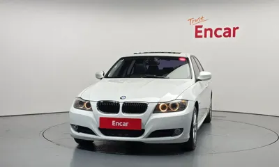 BMW 3-Series 2011, 57009 км, за 3763.89 USD