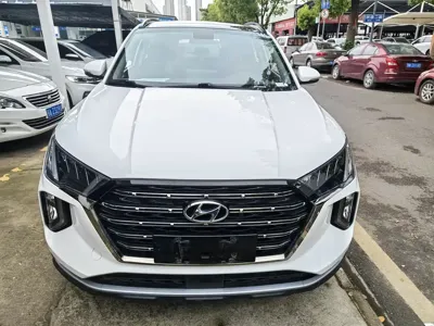 Hyundai Tucson 2020, 47000 км, за 8651.98 USD