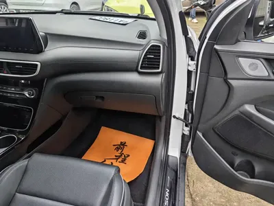 Hyundai Tucson 2020, 47000 км, за 8651.98 USD - фото 12