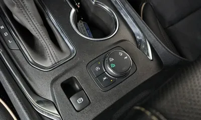 ChevroletGMDaewoo Traverse 2023, 86185 км, за 18410.11 USD - фото 16