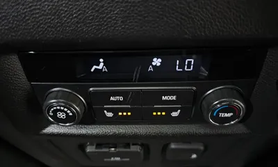 ChevroletGMDaewoo Traverse 2023, 86185 км, за 18410.11 USD - фото 18