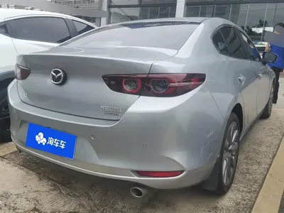 Mazda 3 Axela 2021, 77300 км, за 8799.12 USD