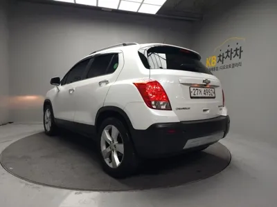 ChevroletGMDaewoo Trax 2014, 215000 км, за 1641.07 USD