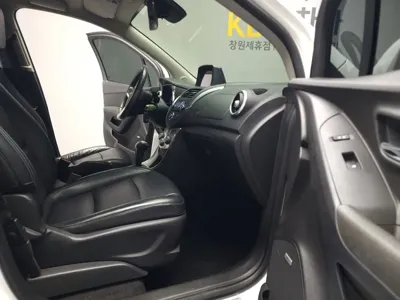 ChevroletGMDaewoo Trax 2014, 215000 км, за 1641.07 USD - фото 17