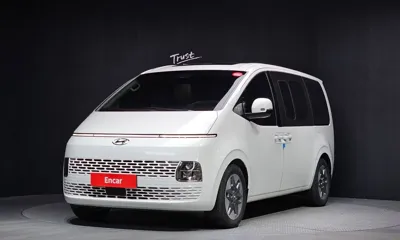 Hyundai Staria · 2024 год