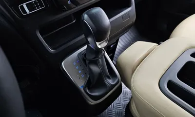 Hyundai Staria 2024, 61426 км, за 21473.4 USD - фото 9