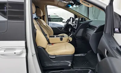 Hyundai Staria 2024, 61426 км, за 21473.4 USD - фото 11