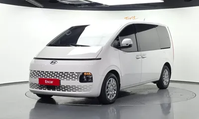 Hyundai Staria · 2022 год
