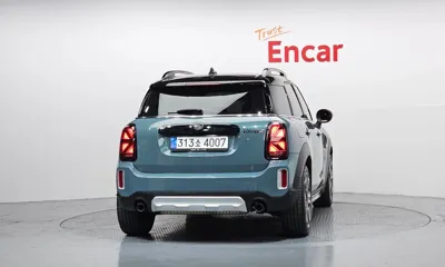 MINI Countryman 2023, 53137 км, за 16907.38 USD