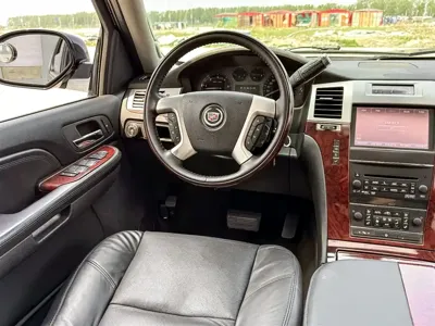Cadillac Escalade 2009, 160000 км, за 6768.56 USD - фото 16