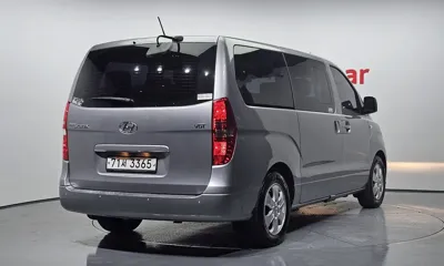 Hyundai Starex 2019, 47323 км, за 12020.49 USD