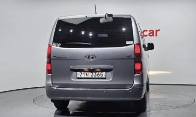 Hyundai Starex 2019, 47323 км, за 12020.49 USD