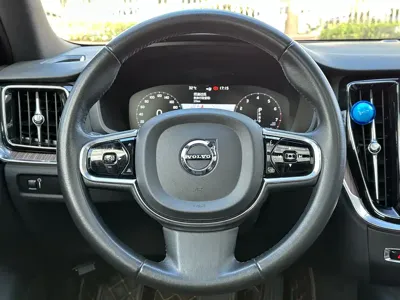 Volvo S60 2021, 70000 км, за 13084.02 USD - фото 11