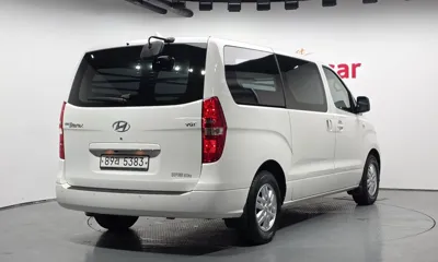 Hyundai Starex 2019, 122979 км, за 8255.86 USD