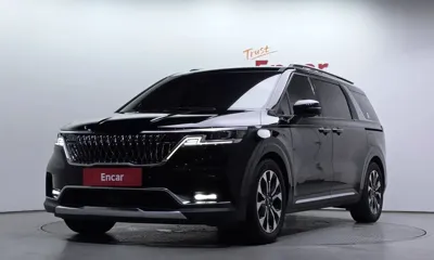 Kia Canival · 2021 год