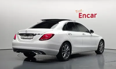 Mercedes-Benz C-Class 2016, 168609 км, за 6837.27 USD