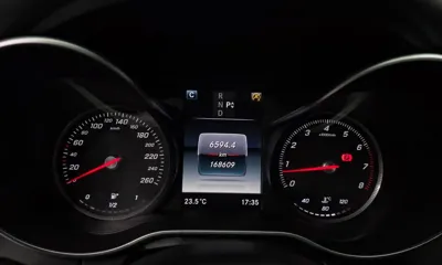 Mercedes-Benz C-Class 2016, 168609 км, за 6837.27 USD - фото 8