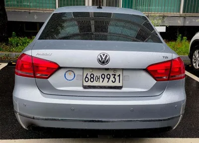 Volkswagen Passat 2015, 112700 км, за 2986.74 USD
