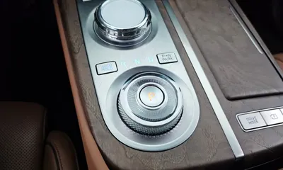 Genesis G80 2023, 54118 км, за 28554.55 USD - фото 9