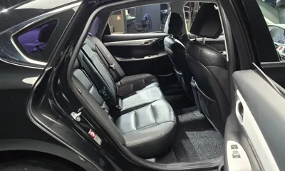 Hyundai Grandeur 2018, 140091 км, за 6342.91 USD - фото 12